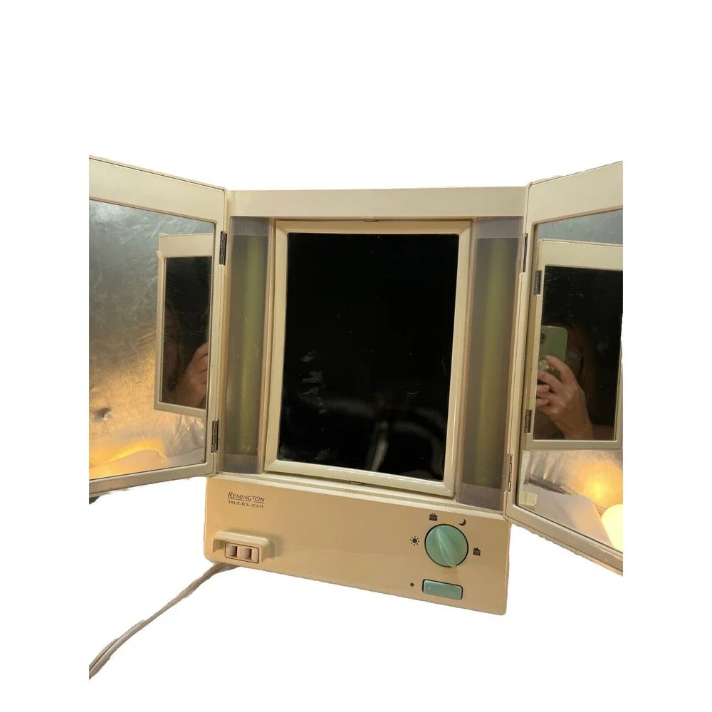 Remington True To Light 4 Way Lighted 2 Sided Magnified Makeup Mirror W/ Outlet